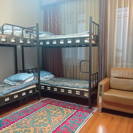 Kgb Home Hostel بيشكيك المظهر الخارجي الصورة