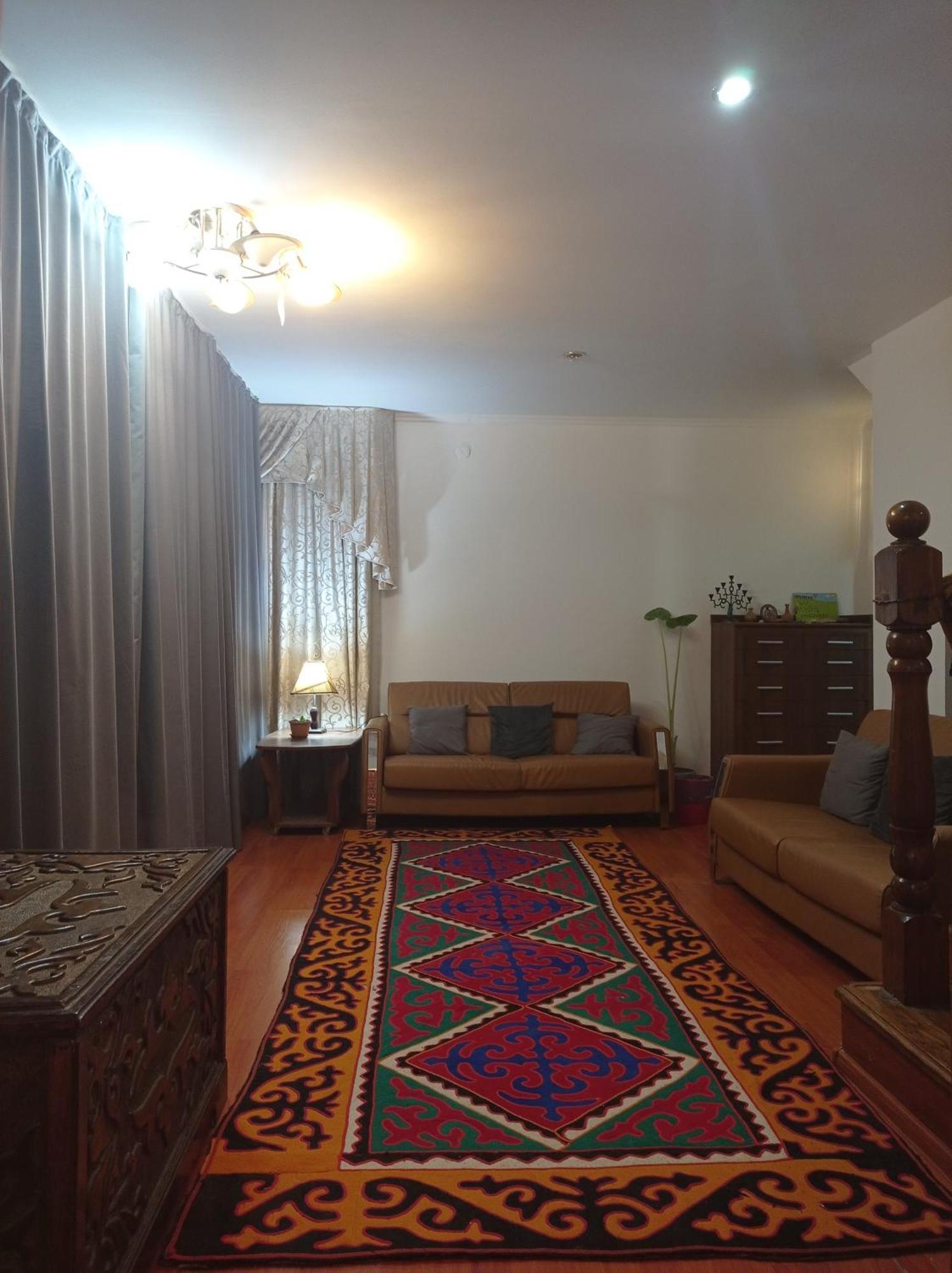 Kgb Home Hostel بيشكيك المظهر الخارجي الصورة
