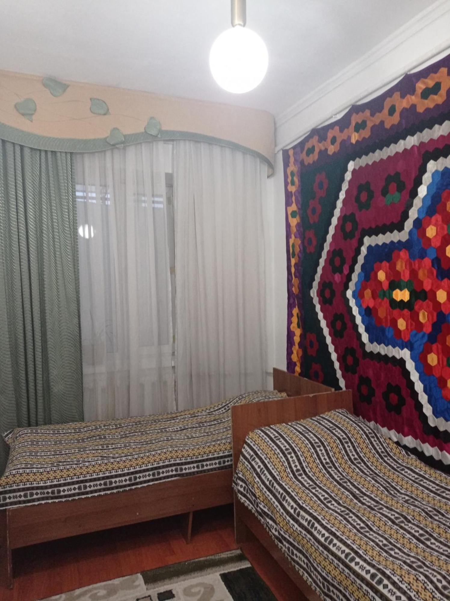 Kgb Home Hostel بيشكيك المظهر الخارجي الصورة